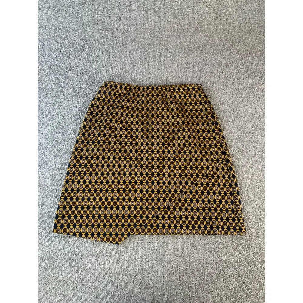 Cabi Standout Kensinggton Proper Blazer & Skirt Set Gold Navy Medallion Small